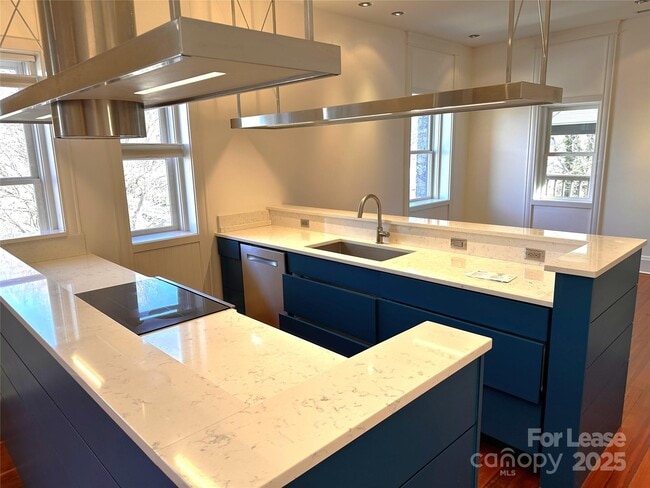 Photo - 130 Biltmore Ave Unidad 130A