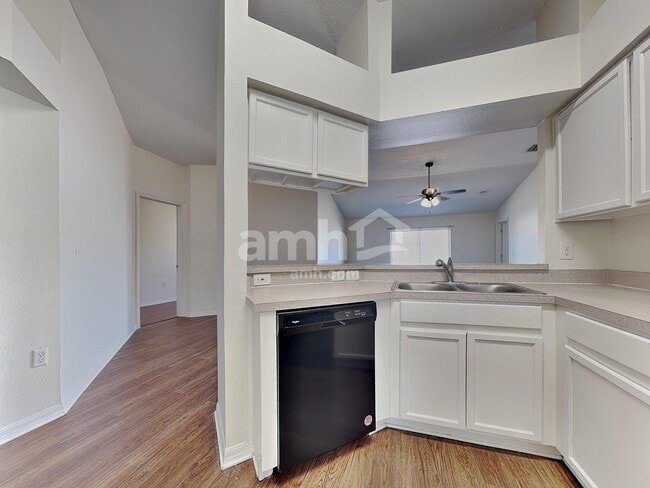 Photo - 4306 Reynolds Oaks Pl