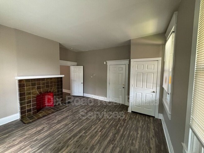Photo - 545 Rockdale Ave