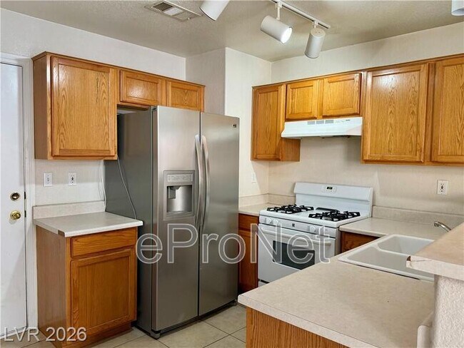 Photo - 2710 Positive Ct