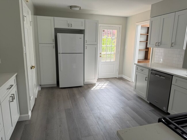 Photo - Lovely Home In Sought After Westmoreland Hills