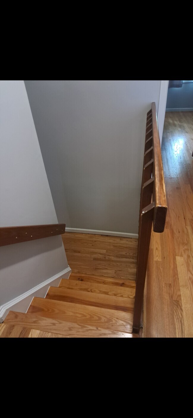 Photo - 44 Northbrook Ct