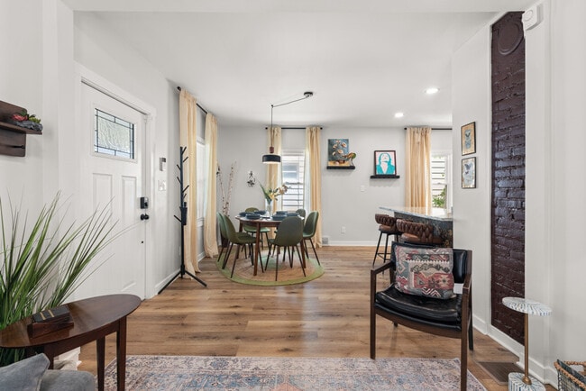 Photo - 19620 Ormiston Ave Unidad ID1061059P