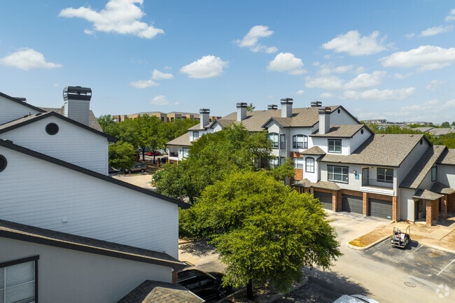 Building Photo - The Jax Rental