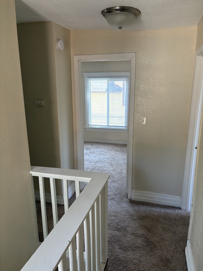 Photo - 3022 N Thomas Ave