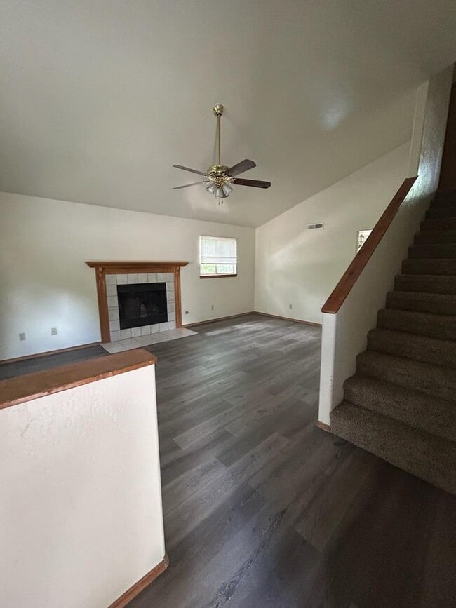 Photo - 3103 N Connor St