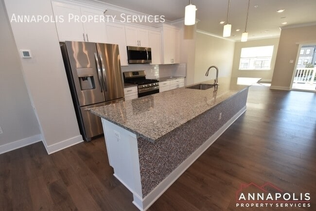 Photo - 604 Chalcedony Ln