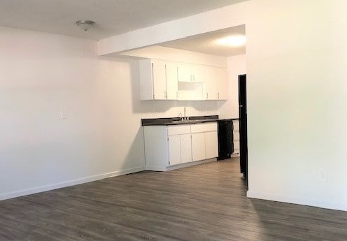 Photo - Country Lakes