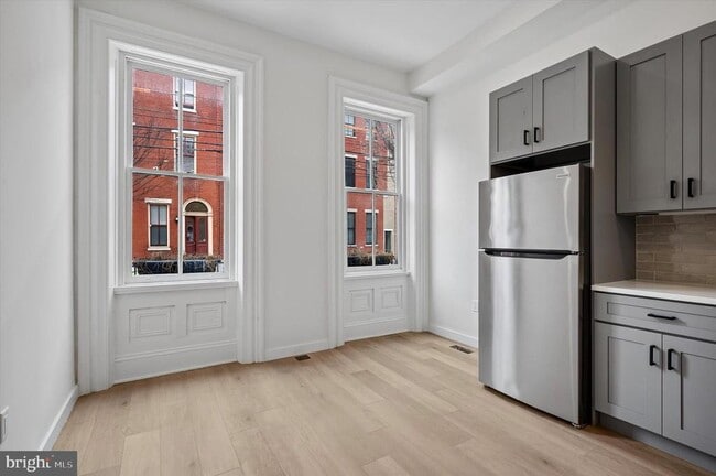 Photo - 627 N 16th St Unidad 101