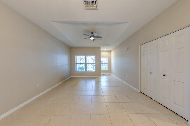 Photo - 1868 S Dovetail Dr Unidad C2