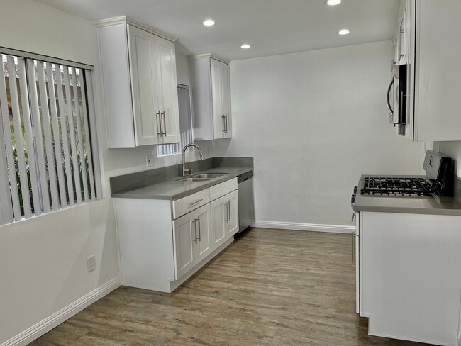 Photo - Oxford Villa Apartments