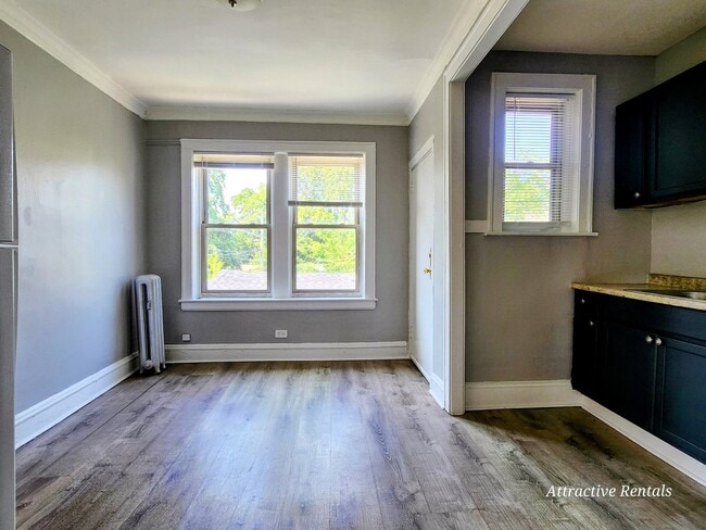 5905 W Huron St Unit 2