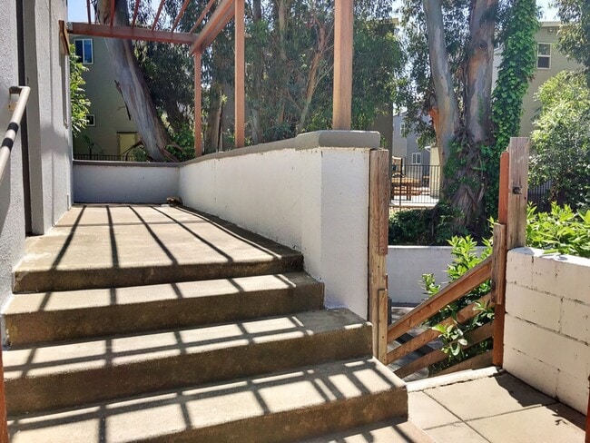 Photo - 507/515 Dana Street Unit 507