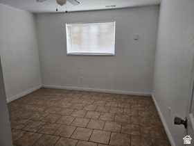 Photo - 215 N 400 W