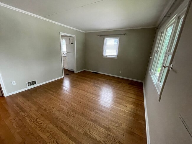 Photo - 2132 S 48th Ave