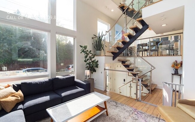 Building Photo - 1500 N Hancock St