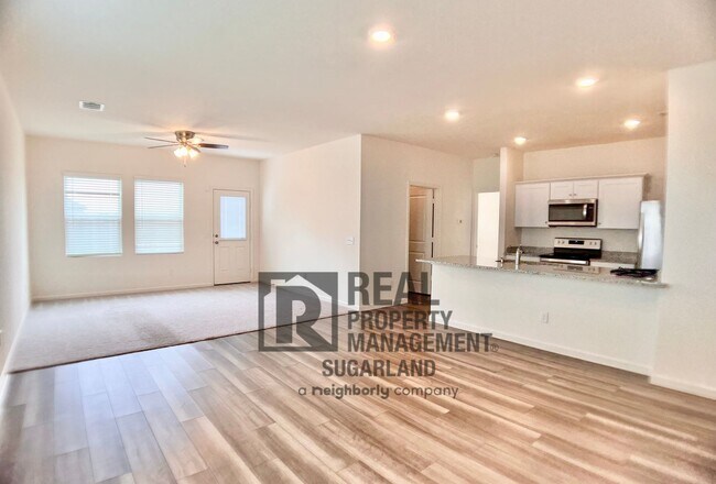 Photo - Water Views & Modern Style in Richmond