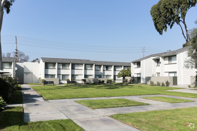 Building Photo - Placita Park