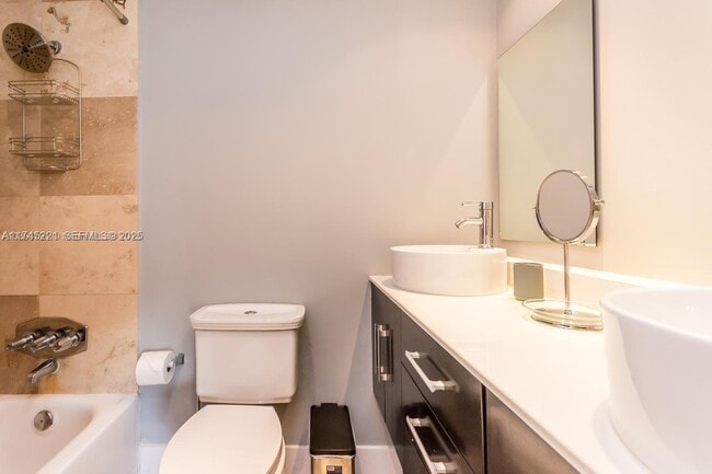 Photo - 17620 Atlantic Blvd Unit 519