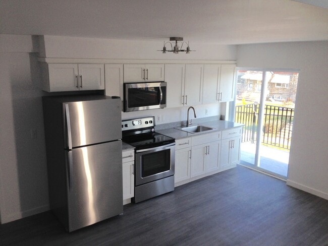 Building Photo - The Northview Rental