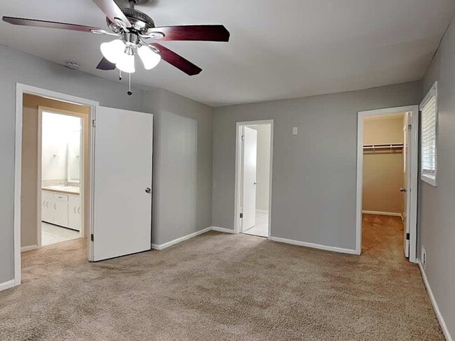 Photo - 2818 Rainforest Dr