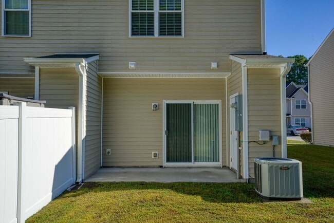 Photo - 113 Beacon Woods Dr