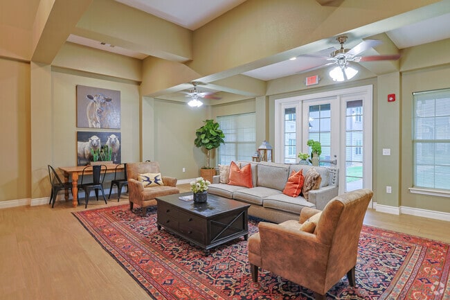 Leasing Office