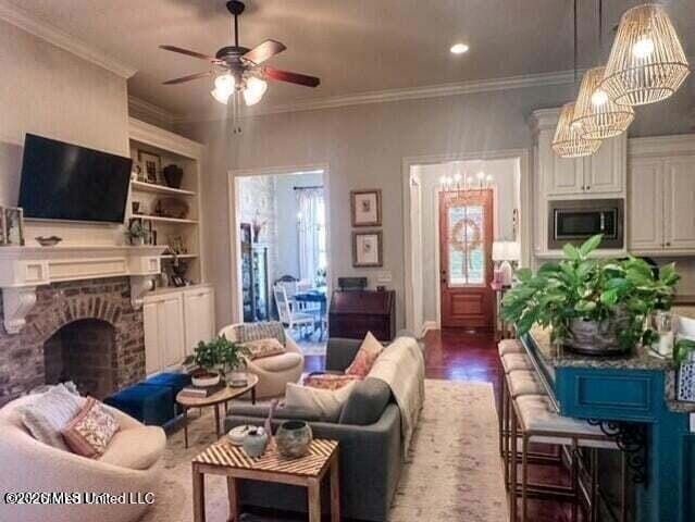 Photo - 715 Chambord Dr