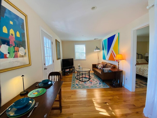 Building Photo - 3 Woodland Dr Unit ID1225819P