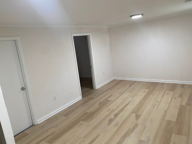 Photo - 7604 McNamara Dr