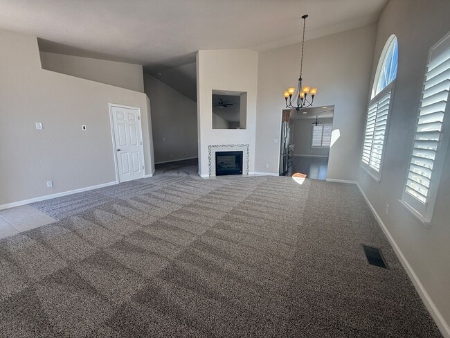 Photo - 2379 Albatross Way