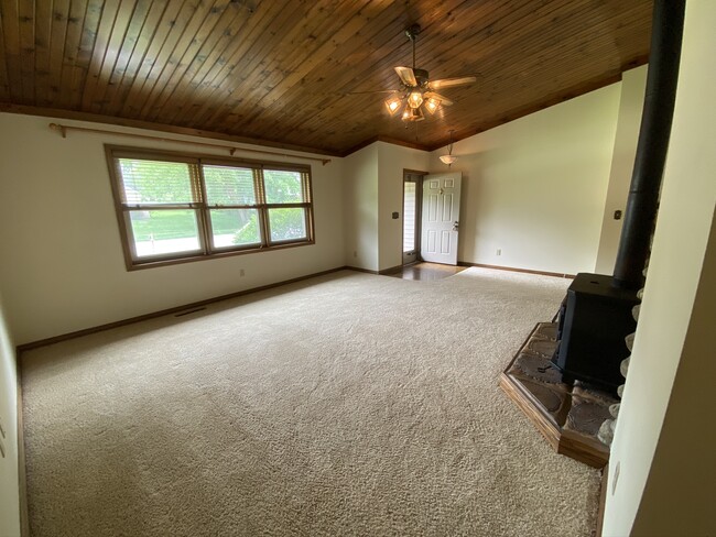 Living room - 205 Carrie Ave