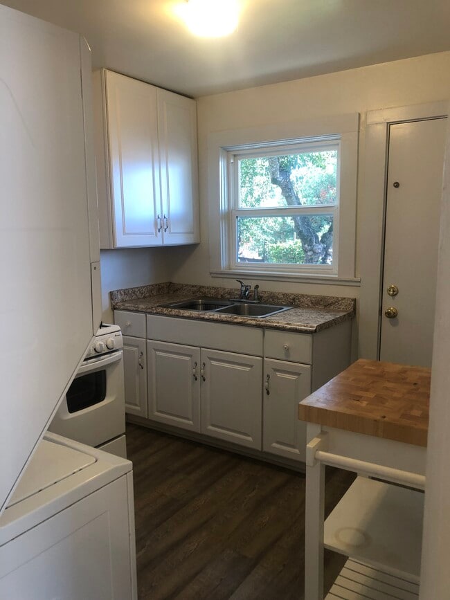 Photo - 310 Richardson St Unit 310