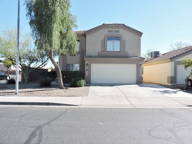 Photo - 4 BEDROOM 2 1/2 BATHROOM WITH OFFICE AND LOFT