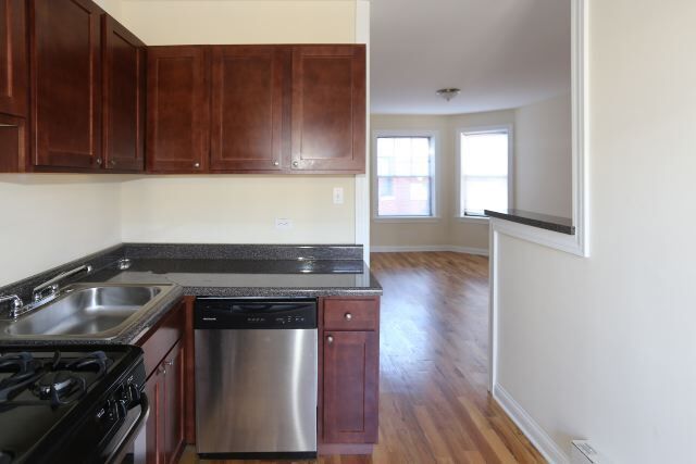 Photo - 4329 N Wolcott Ave Unit B4