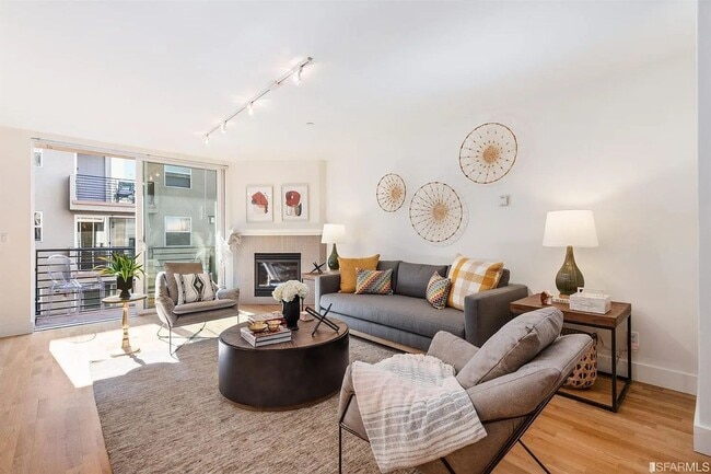 Photo - 1277 Howard St