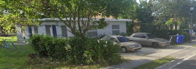 Photo - 634 NW 12th Ave Unidad 1