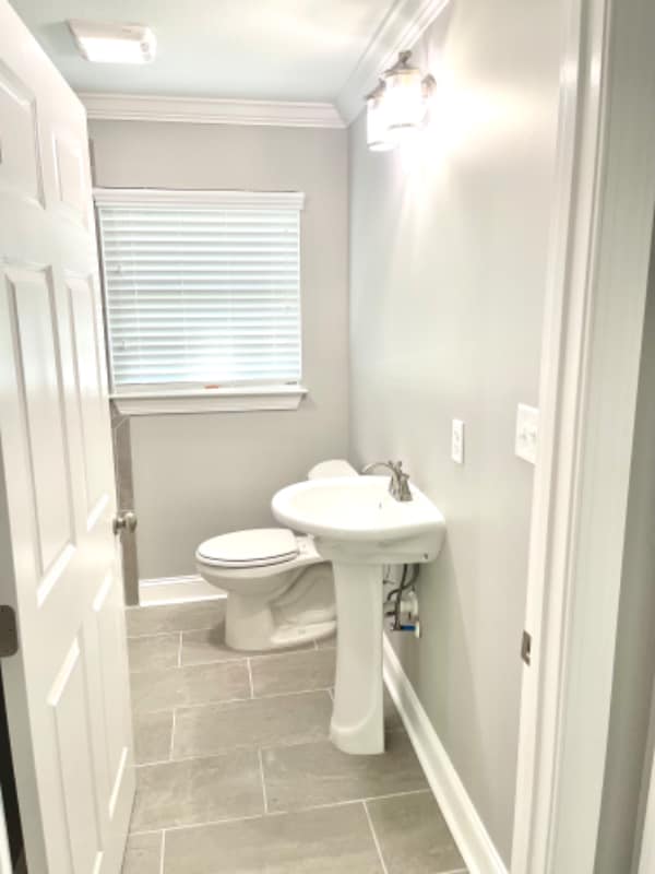 Photo - 814 10th Ave