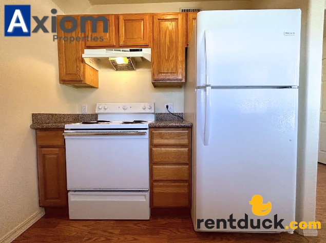 Photo - 465 Taft Ave Unit B