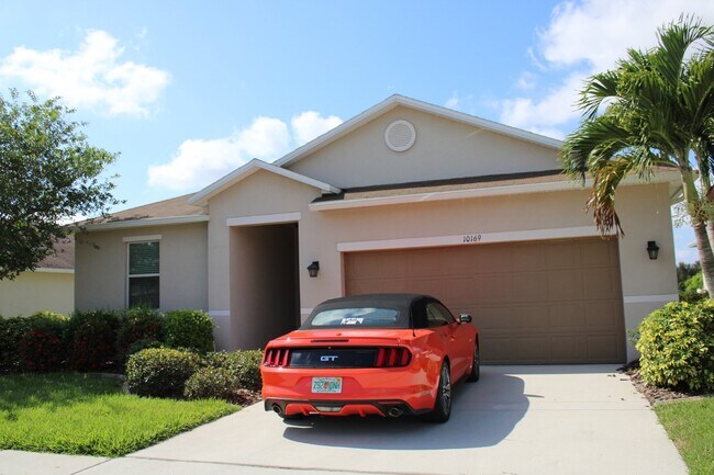 Photo - "Stunning 3 Bed/2 Bath Home with Lake View...