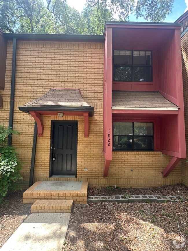 Building Photo - 1822 Larette Dr Rental