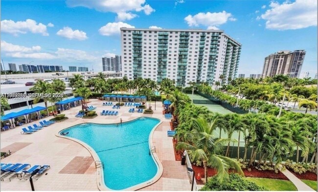Photo - 19370 Collins Ave Unit 1414