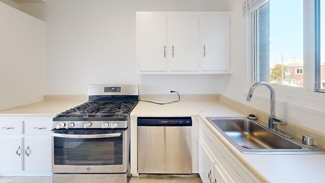 Photo - Parkmerced Apartments