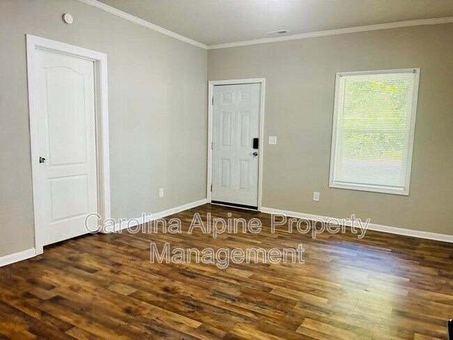 Photo - 418 Orange St
