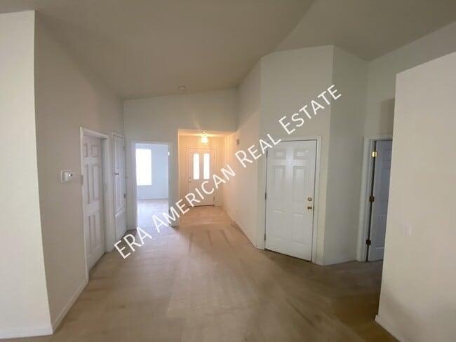 Photo - 116 Sandstone Trail