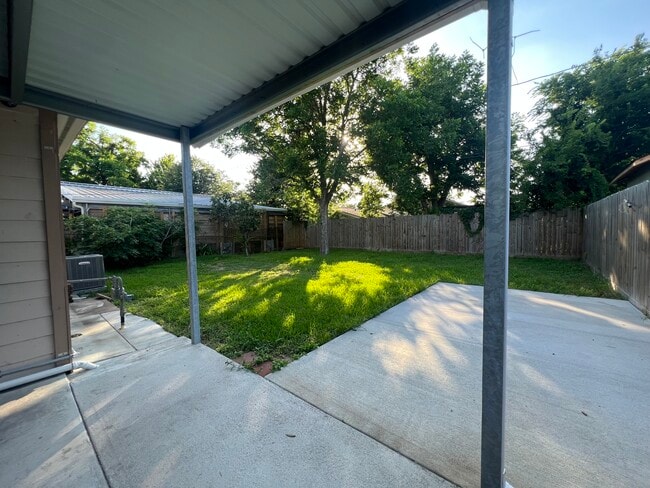 Photo - 8169 Garland St