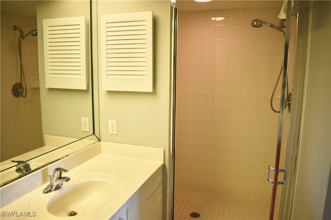 Photo - 7416 Plumbago Bridge Rd Unidad 202