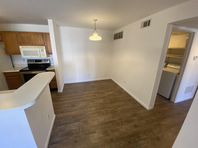 Photo - 2820 17th Ave