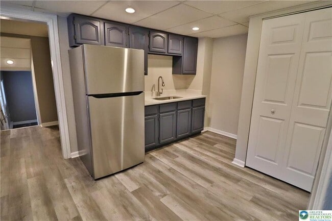 Photo - 28 W Raspberry St Unit 2