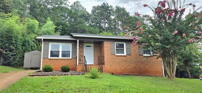 Building Photo - 3BR/2BA Home in Conover, North Carolina